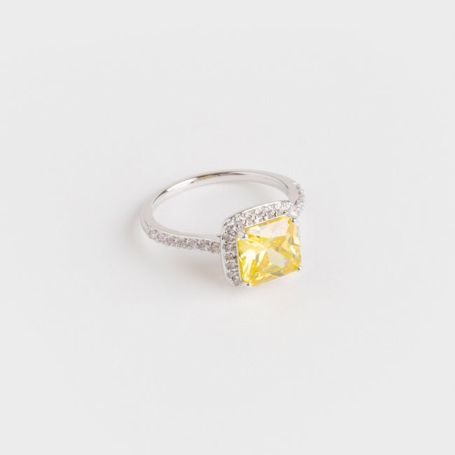 Iris Your Signature Cubic Zirconia Ring Platinum Yellow